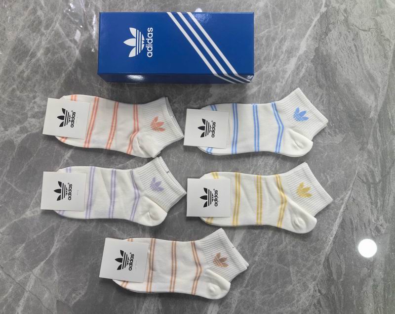 Adidas socks (2)