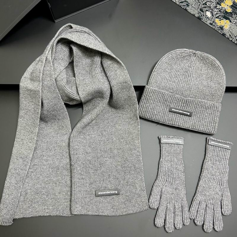Alexander Wang scarf hat gloves dx (2)