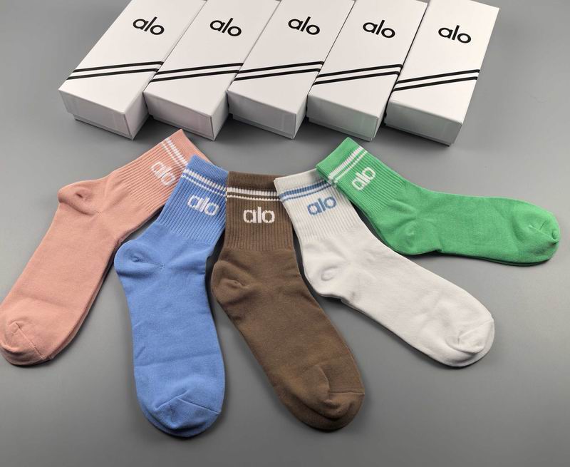 Alo Socks (9)