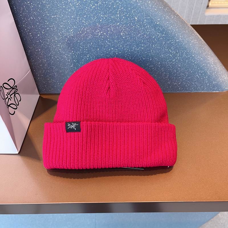 Arcteryx hat (1280)