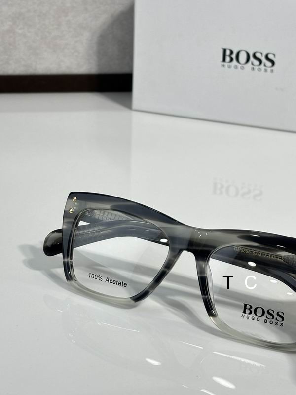 BOSS QM8856 53 17-145 C05