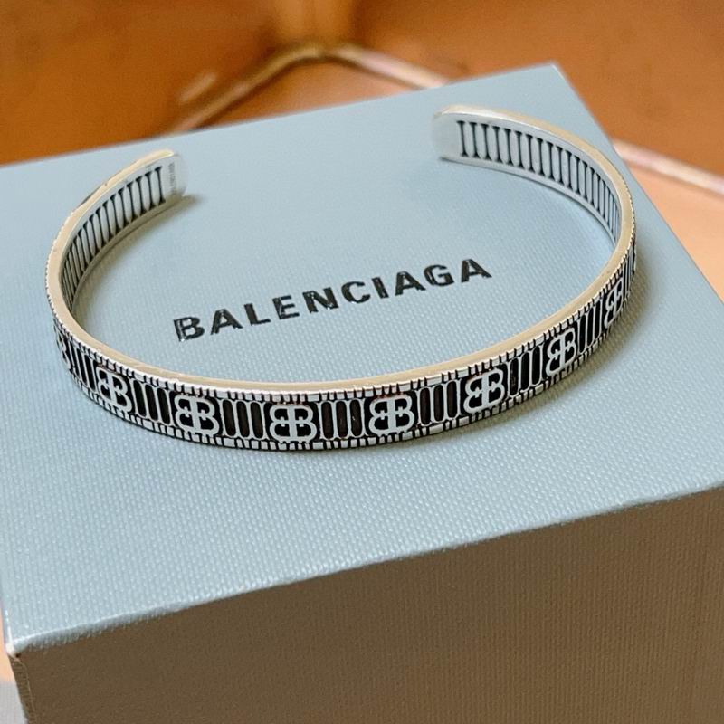 Balenciaga Bracelet 09yxx10 (1)