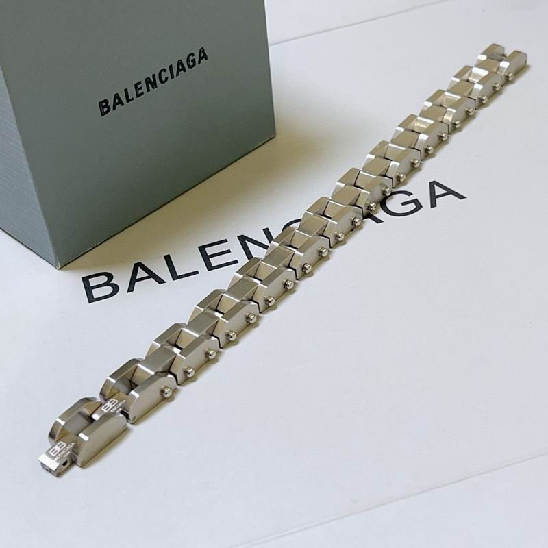 Balenciaga Bracelet 10yxx27 (6)