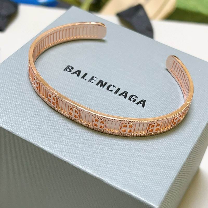 Balenciaga Bracelet 10yxx39 (1)