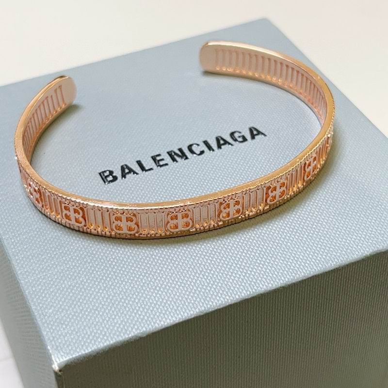 Balenciaga Bracelet 10yxx39 (2)