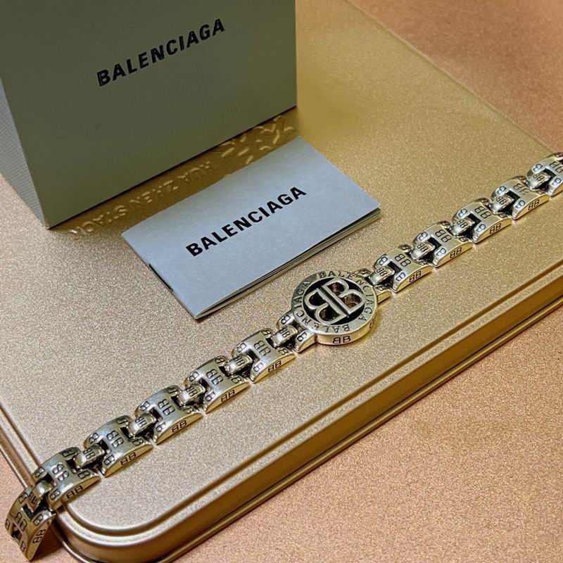 Balenciaga Bracelet 10yxx42 (3)