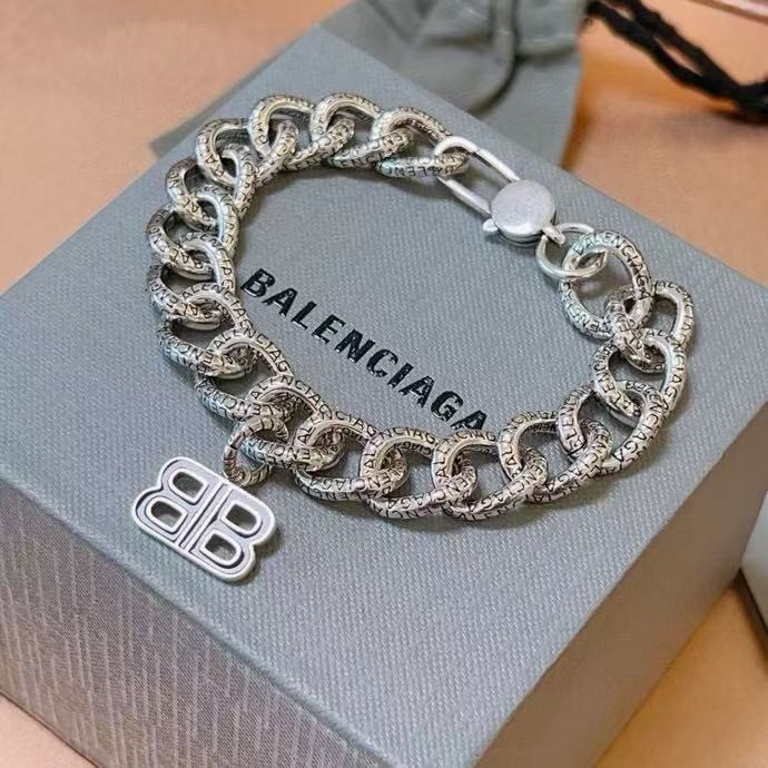 Balenciaga Bracelet 10yxx45 (2)