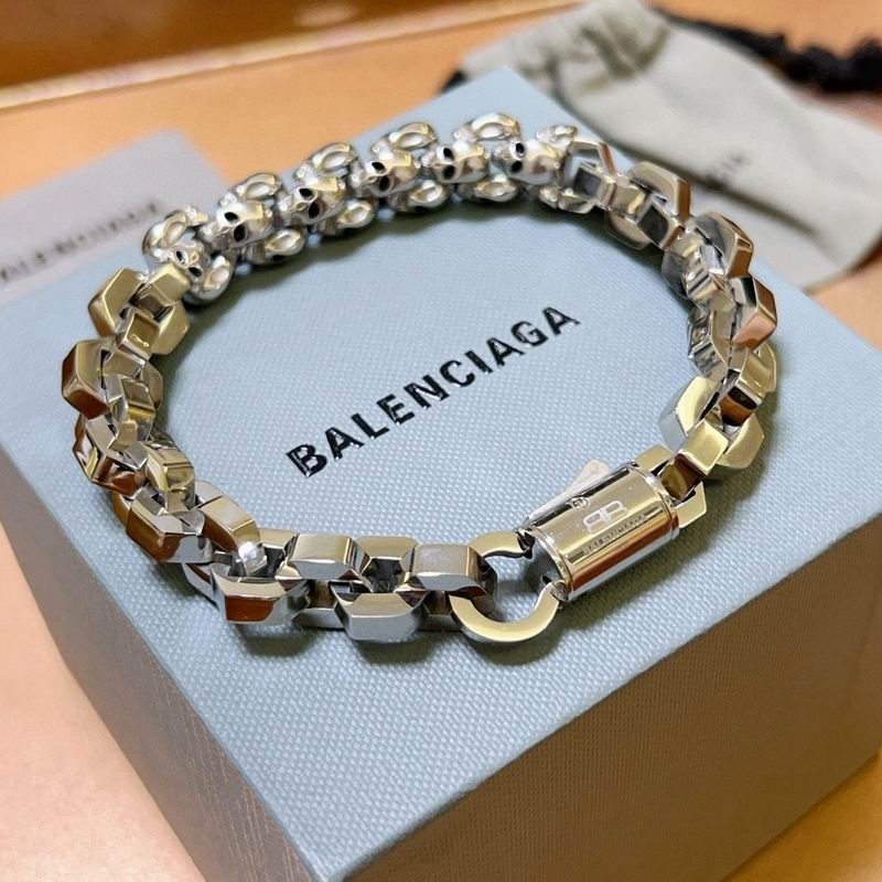 Balenciaga Bracelet 10yxx60 (1)