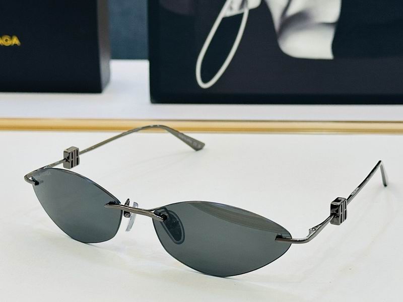 Balenciaga Glasses smr (1)