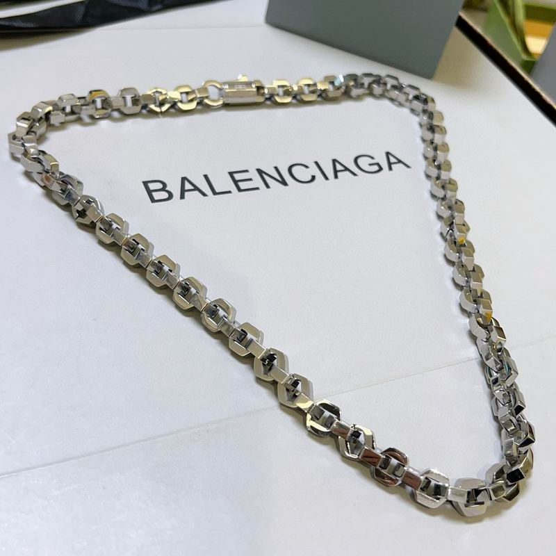 Balenciaga Necklace 09yxx24 (2)