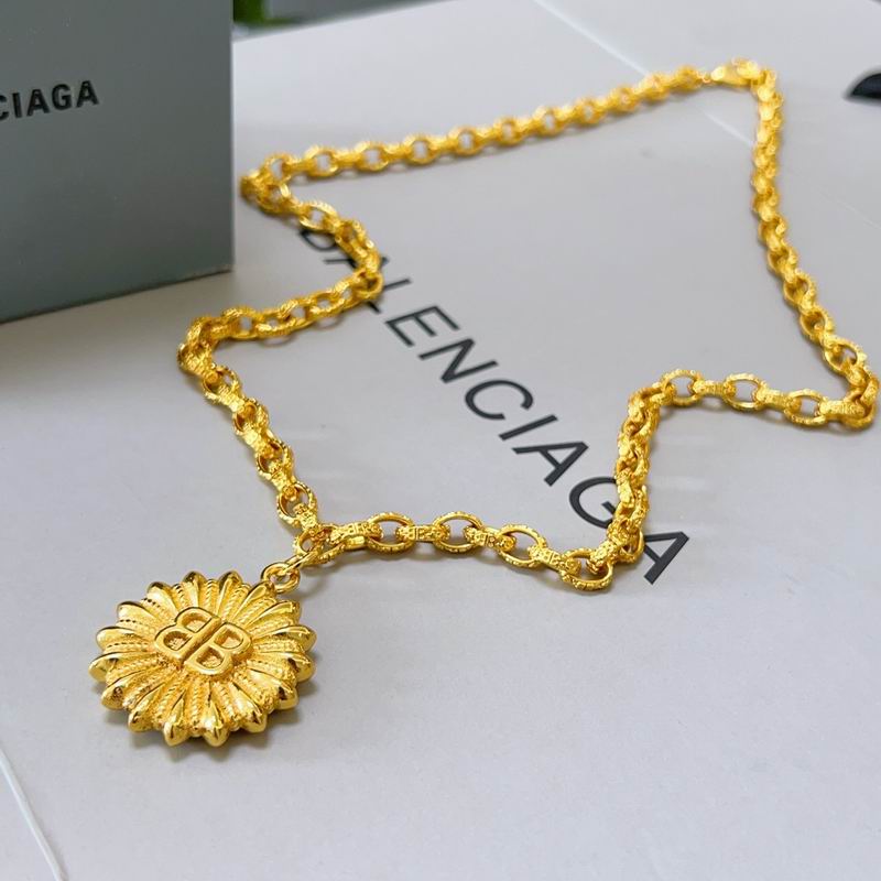 Balenciaga Necklace 10yxx61 (2)