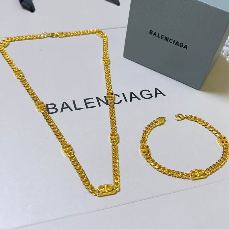 Balenciaga Suits 10yxx07 (4)