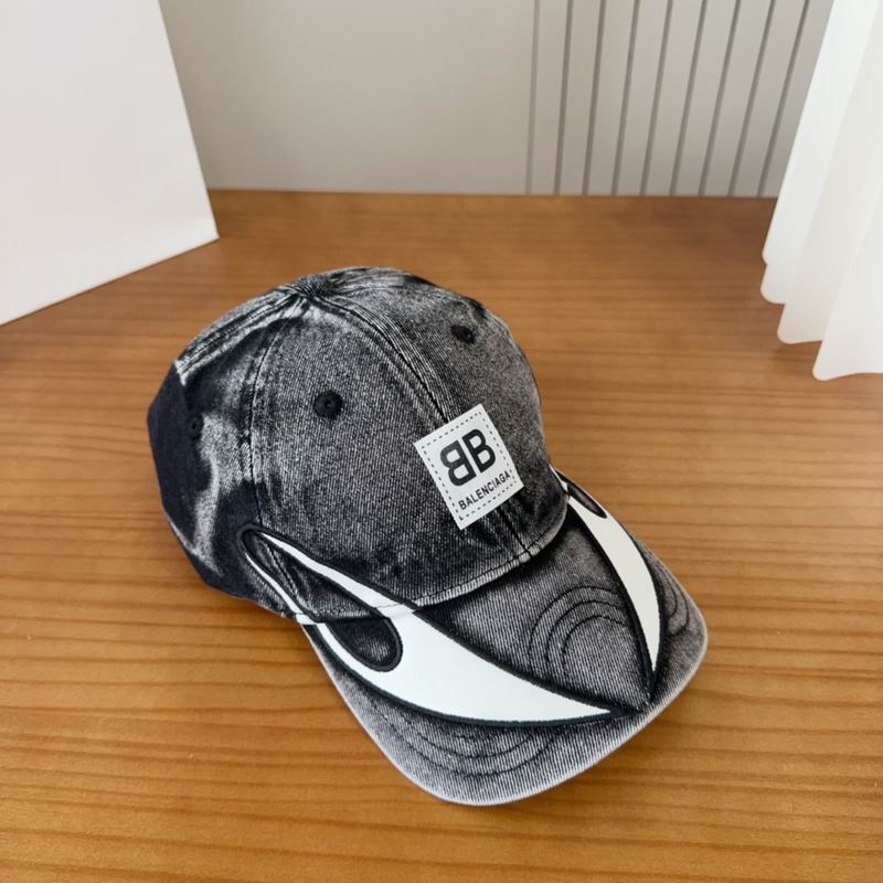 Balenciaga cap (1095)