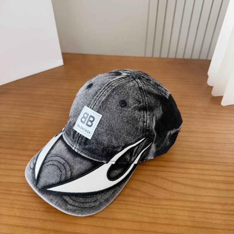 Balenciaga cap (1100)
