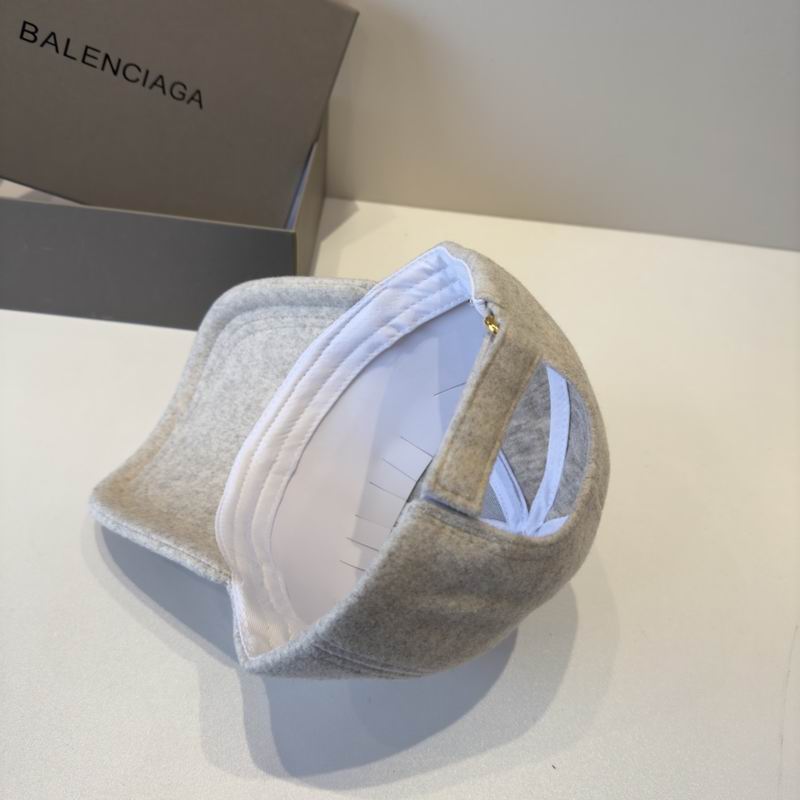 Balenciaga cap (237)