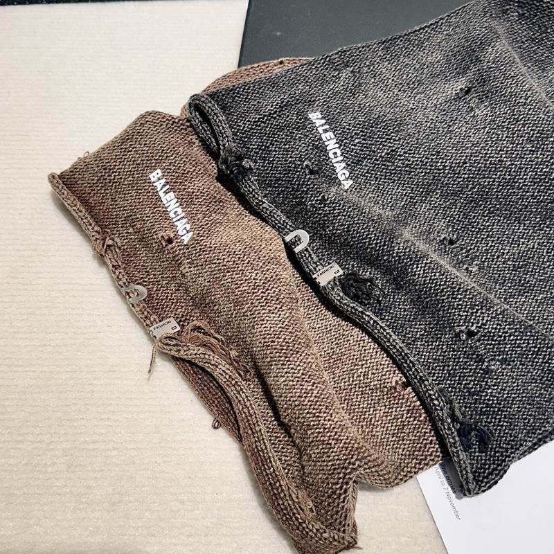 Balenciaga hat (1878)