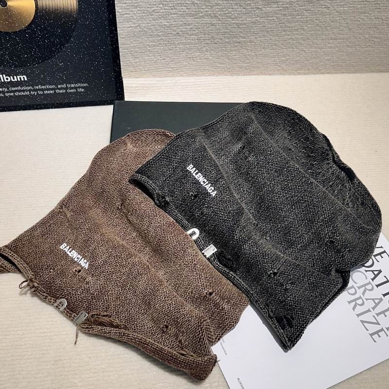 Balenciaga hat (1879)