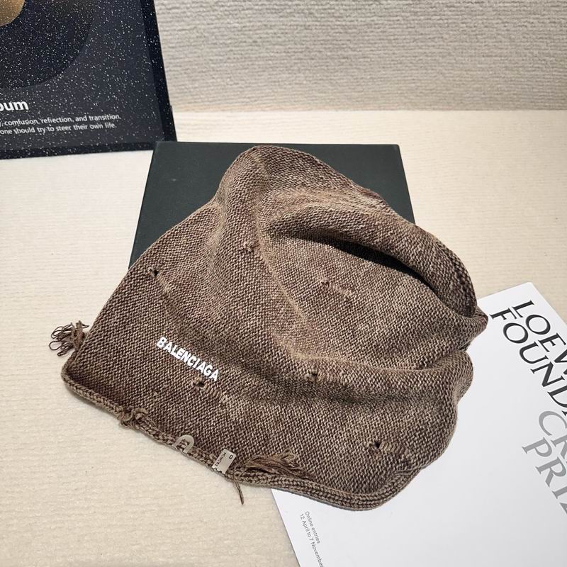 Balenciaga hat (1881)