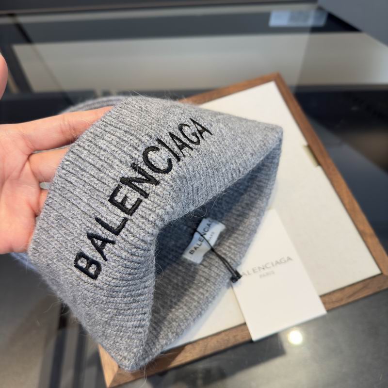 Balenciaga hat (910)