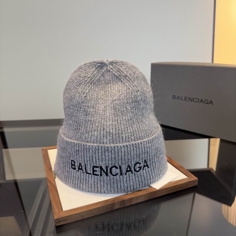 Balenciaga hat (911)