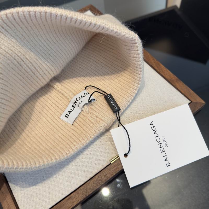 Balenciaga hat (918)