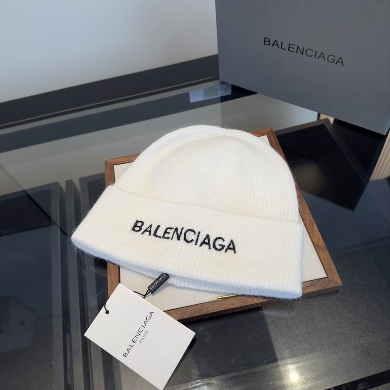 Balenciaga hat (930)