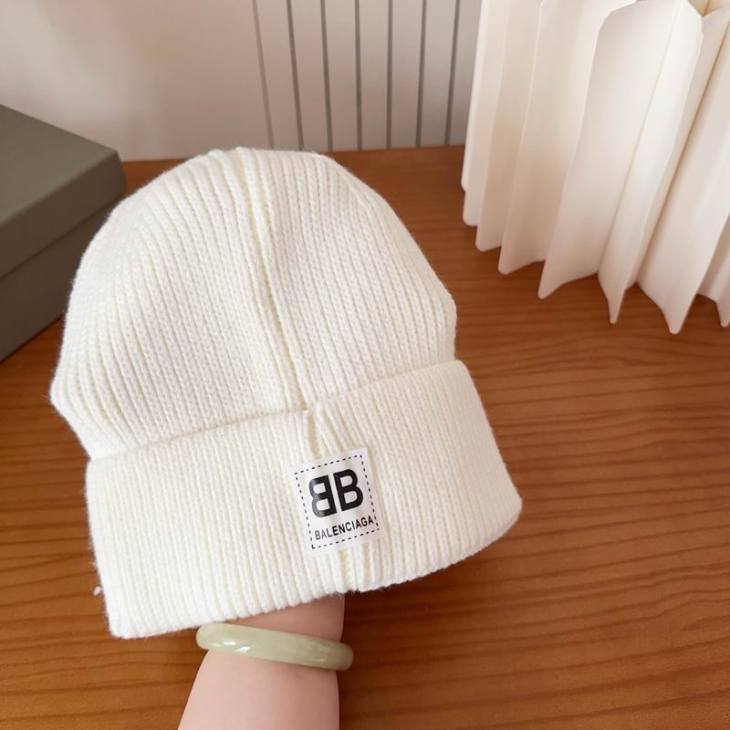 Balenciaga hat dx (1640)