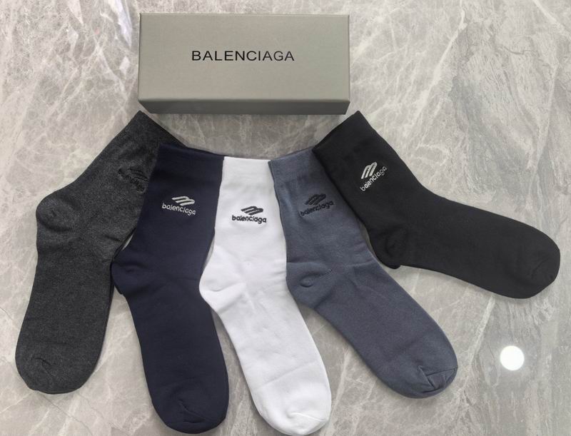 Balenciaga socks (1)