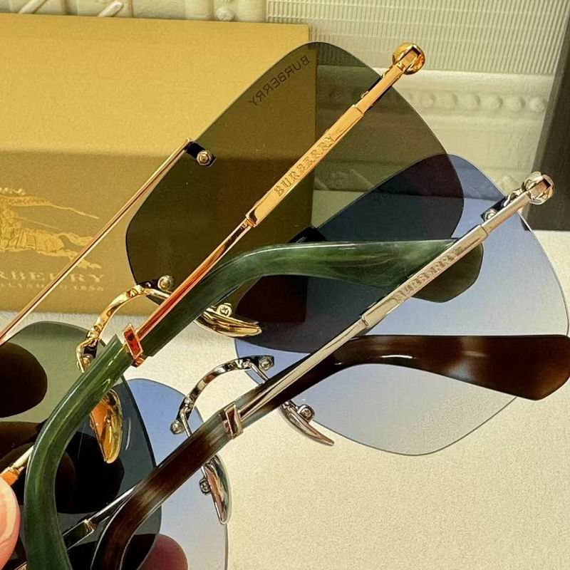 Burberry Glasses smr (169)