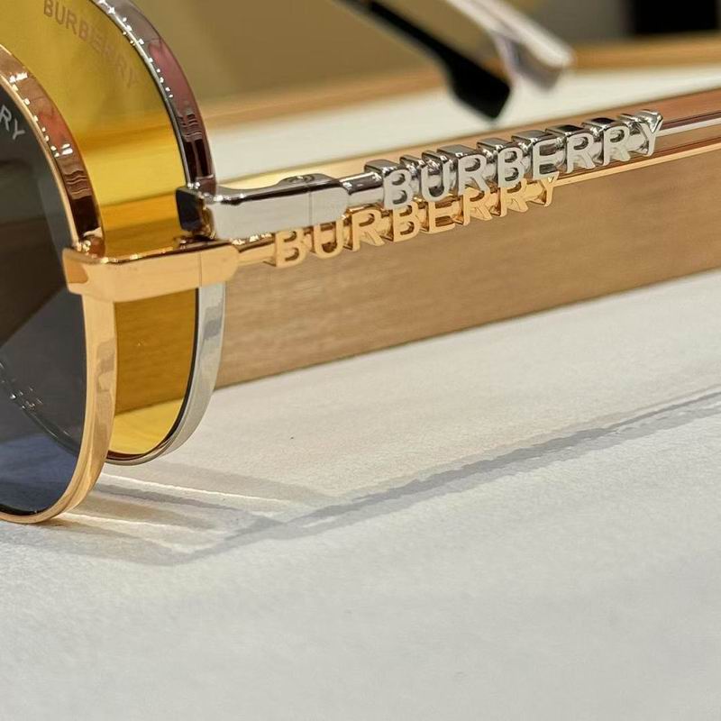 Burberry Glasses smr (209)