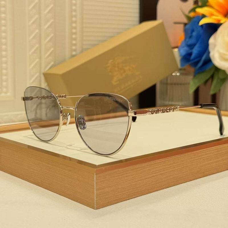 Burberry Glasses smr (213)
