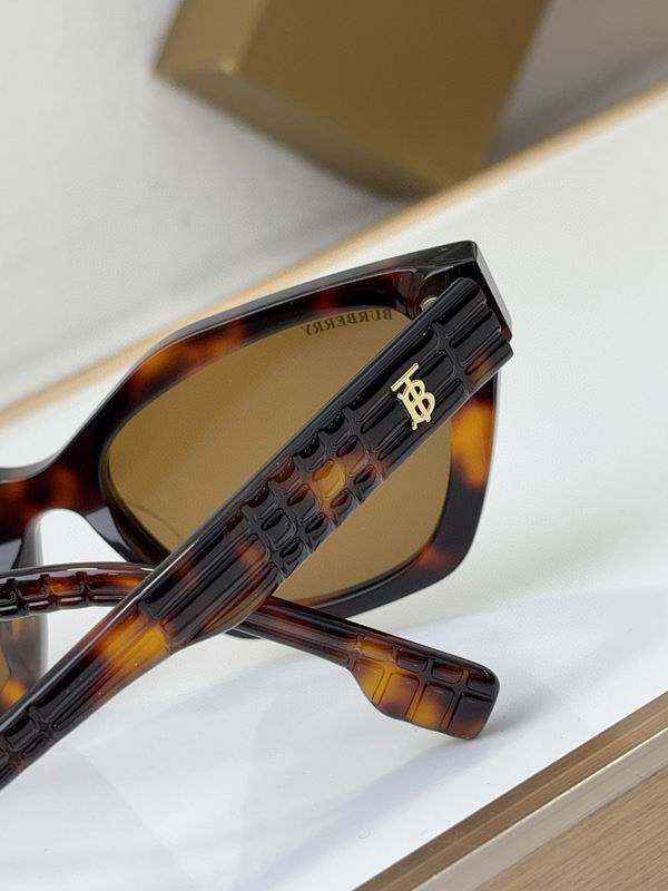Burberry Glasses smr (60)