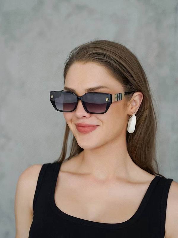 Burberry Glasses smr (62)