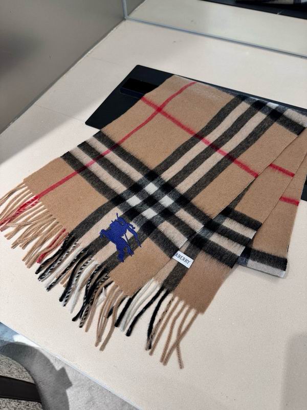 Burberry Scarf 190X36cm  E35 (22)
