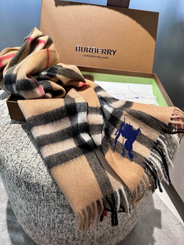 Burberry Scarf 190X36cm  E35 (24)