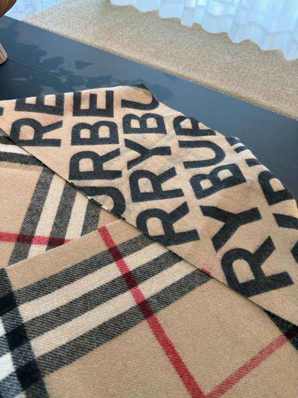 Burberry Scarf 32X192cm 100%山羊绒 E19 (2)