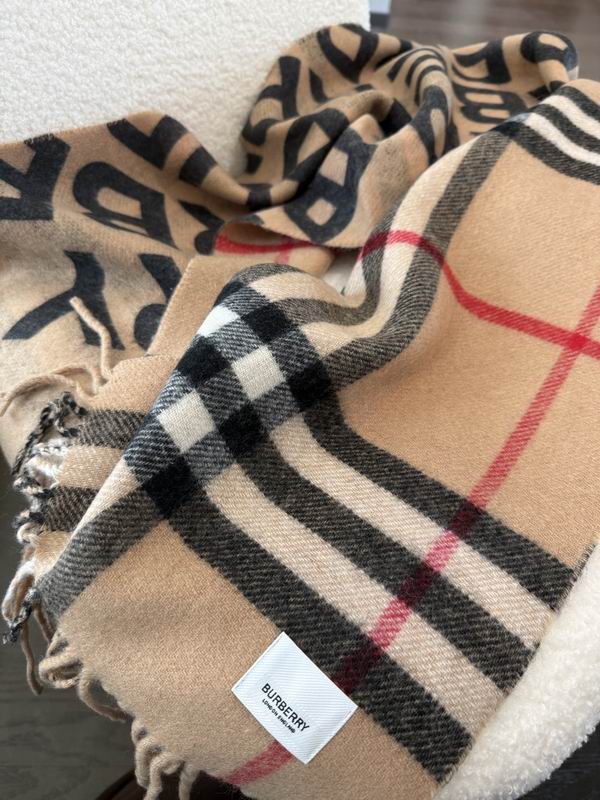 Burberry Scarf 32X192cm 100%山羊绒 E19 (3)