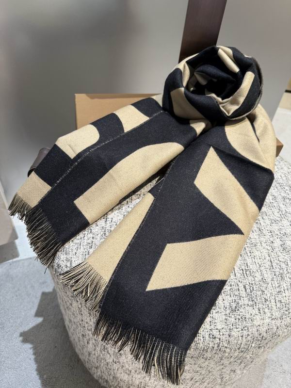 Burberry Scarf 36X180cm  E04 (2)
