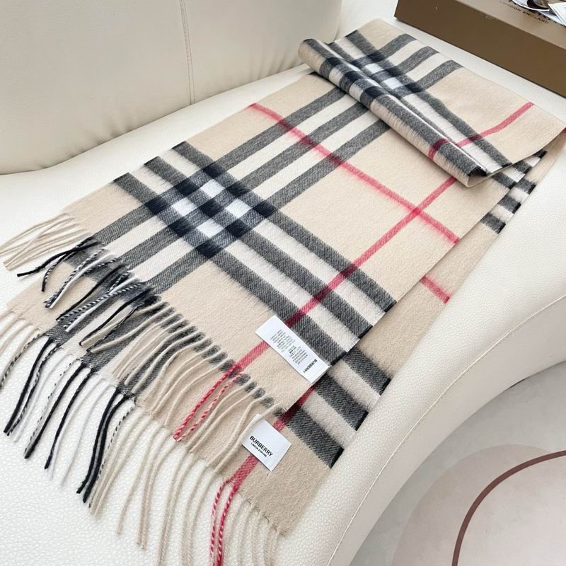 Burberry Scarf 45X210cm E07 (66)