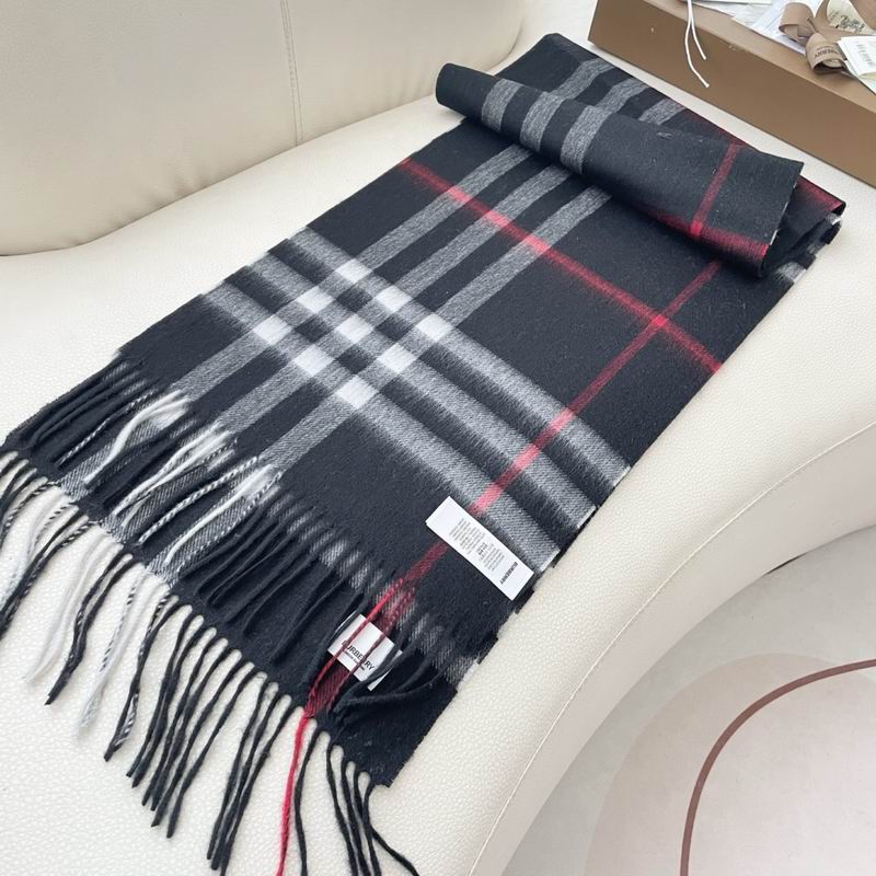 Burberry Scarf 45X210cm E07 (75)
