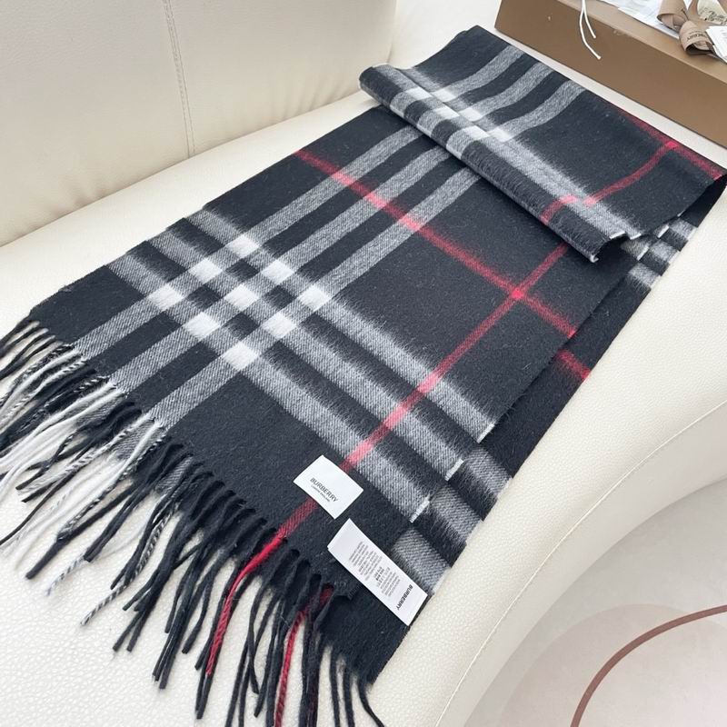 Burberry Scarf 45X210cm E07 (76)