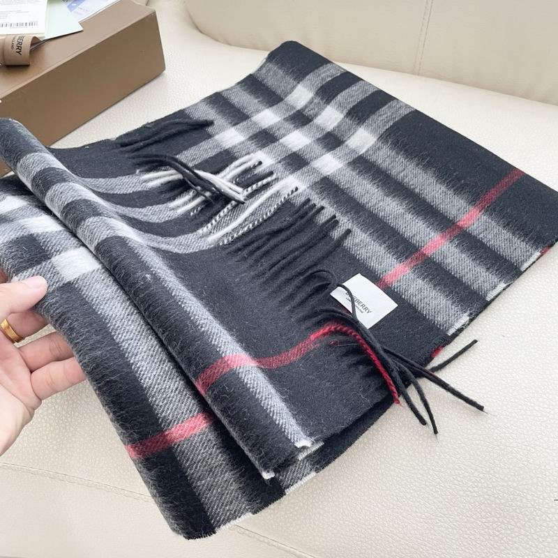 Burberry Scarf 45X210cm E07 (77)