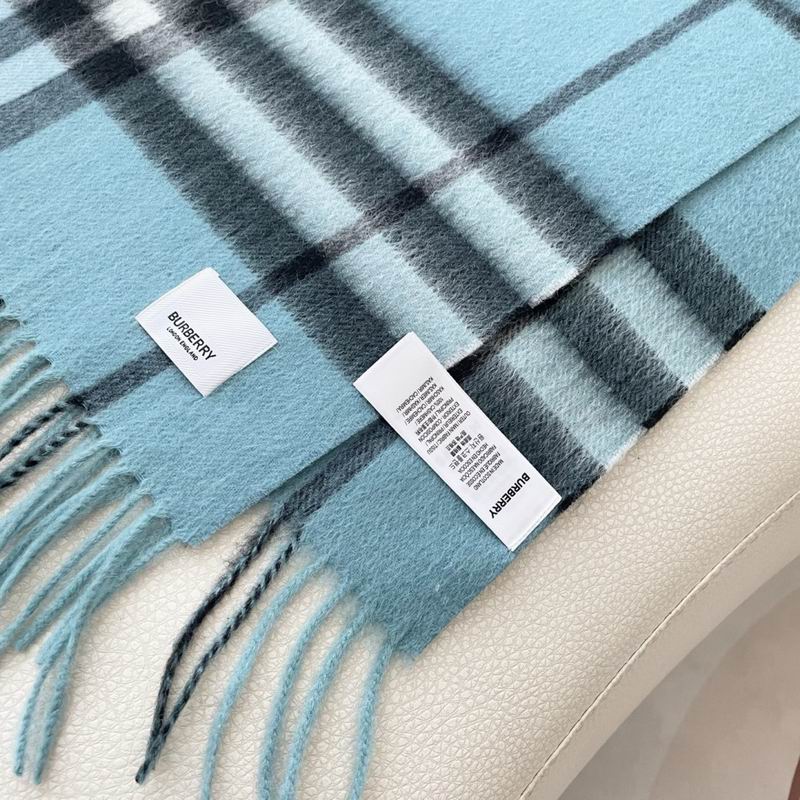 Burberry Scarf 45X210cm E07 (82)