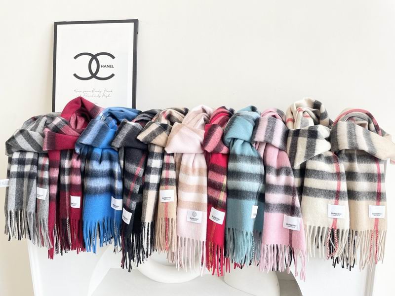 Burberry Scarf 45X210cm E07 (97)