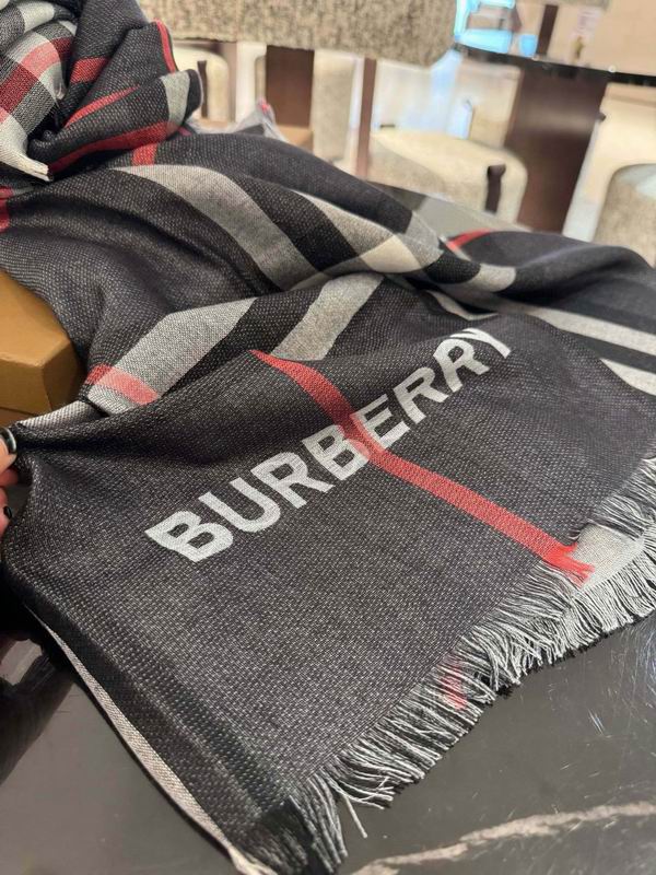Burberry Scarf 70X220cm E53 (1)