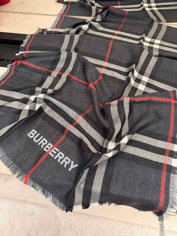 Burberry Scarf 70X220cm E53 (4)
