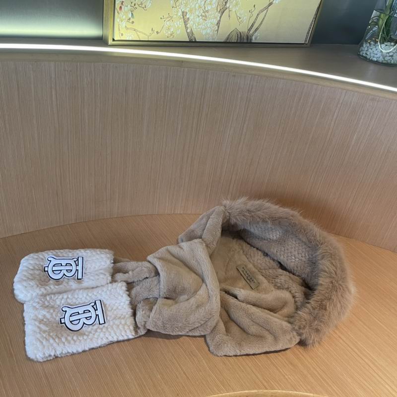 Burberry Scarf Hat (147)