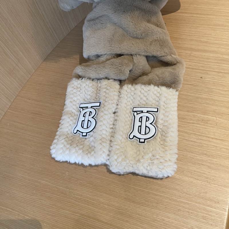 Burberry Scarf Hat (150)