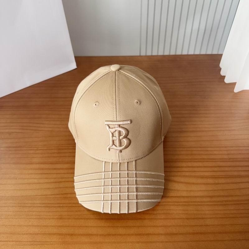 Burberry cap (1119)