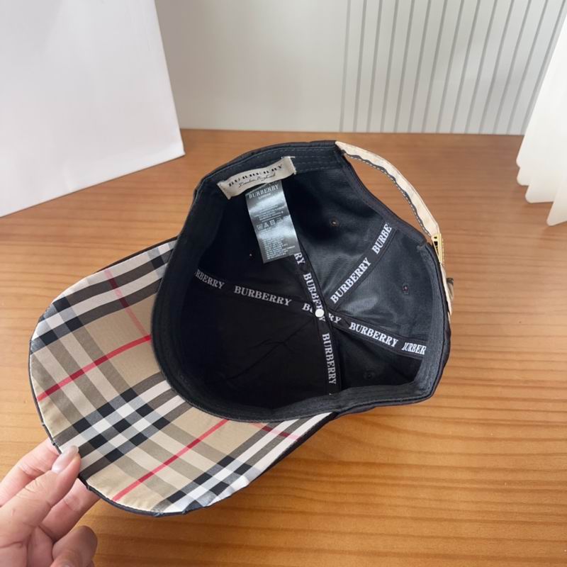 Burberry cap (1122)